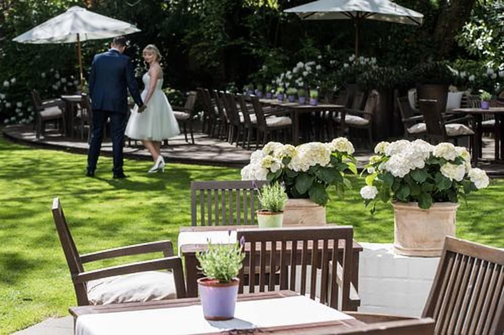 Privathotel Lindtner Hamburg Luaran gambar The garden
